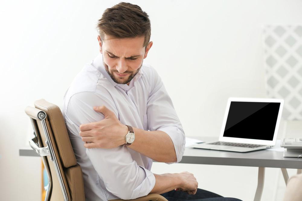 Common Pains at Work that May Be Helped by a Chiropractic