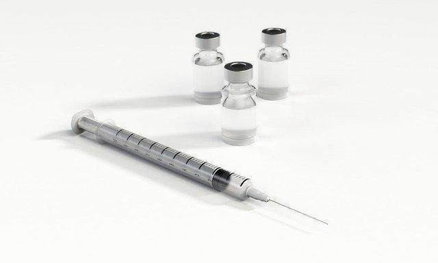 U.S. Surgeon General: Companies Shouldn't Mandate COVID-19 Vaccine