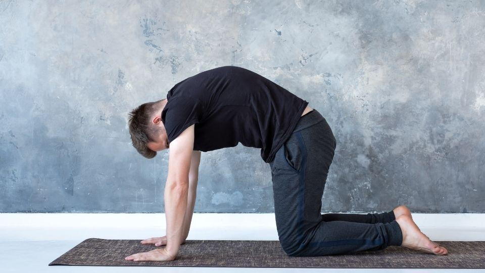 3 Best Stretches for Middle Back Pain
