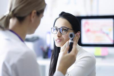 Doctor-and-Patient-in-ENT-care-Clinic