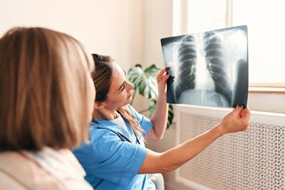 Medical-Professional-Assessing-Chest-X-Ray