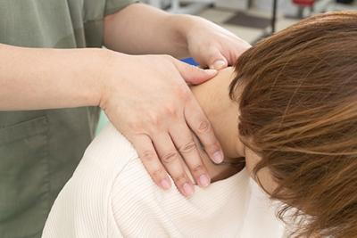 Osteopathic-Treatment-for-Neck-Pain