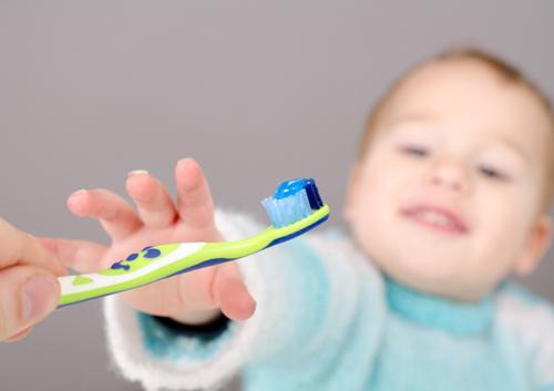 What should I use to clean my baby’s teeth? - Park Slope Kids Dental