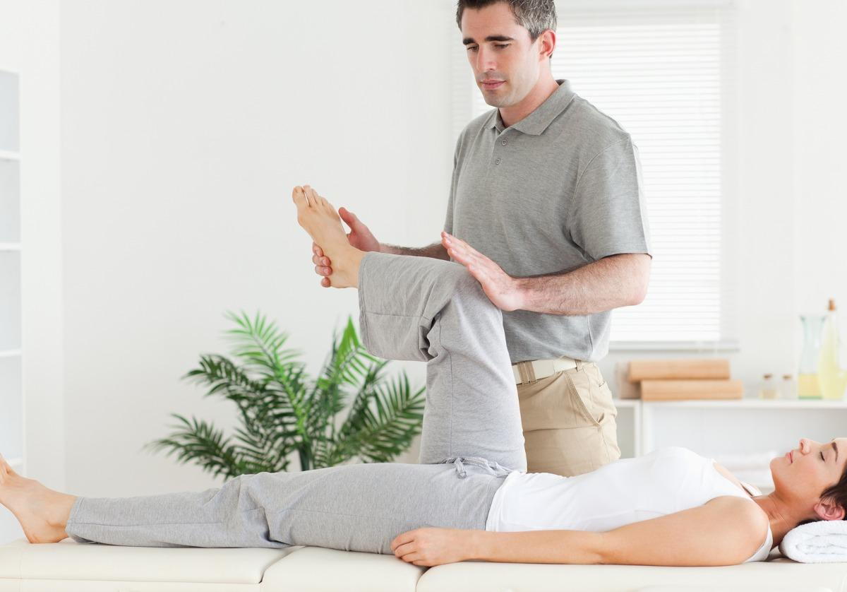 How Can a Chiropractor Help with Pulled Muscles?