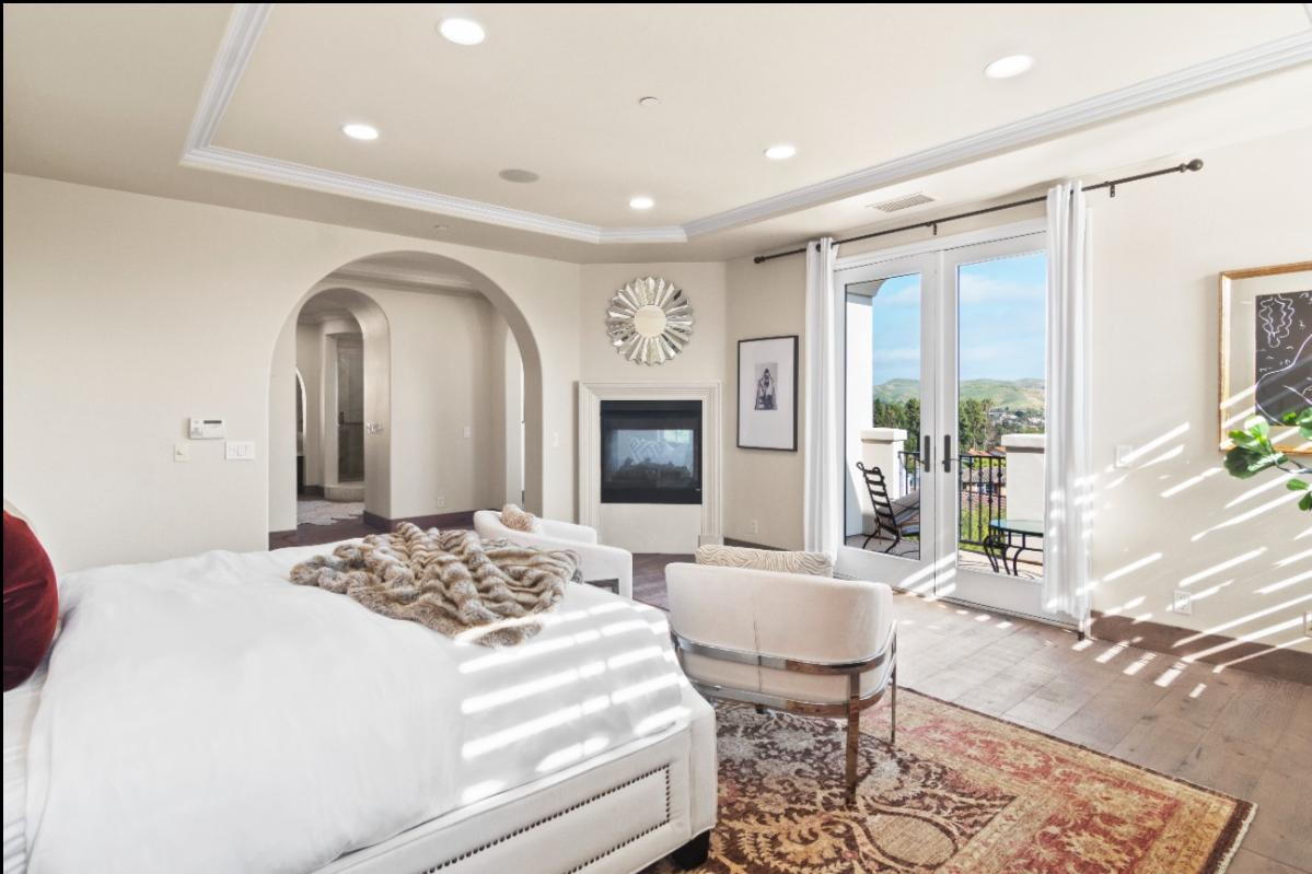 Real Estate Photographer San Juan Capistrano Showcasing Luxury Property