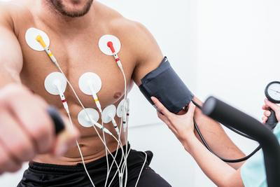 Echocardiogram (EKG) Procedure with clinical assistant