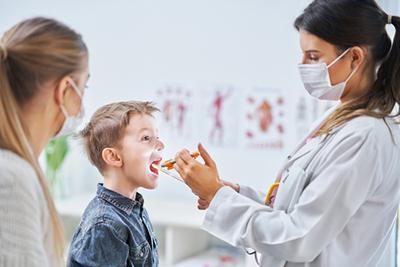 Child-with-Strept-Throat-Examined-by-Pediatrician