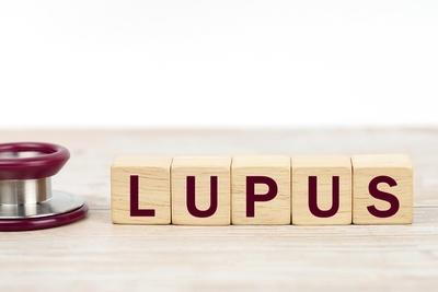 Lupus label block and stethoscope.