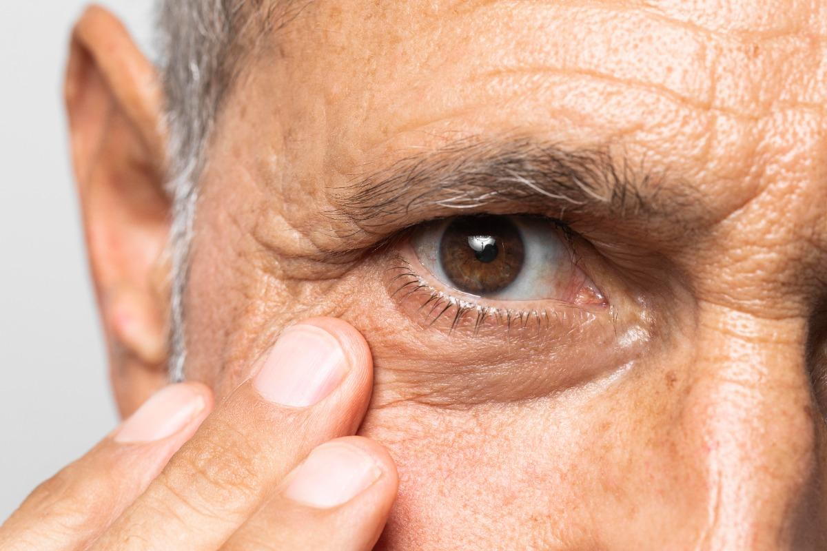 does cataract surgery help glaucoma