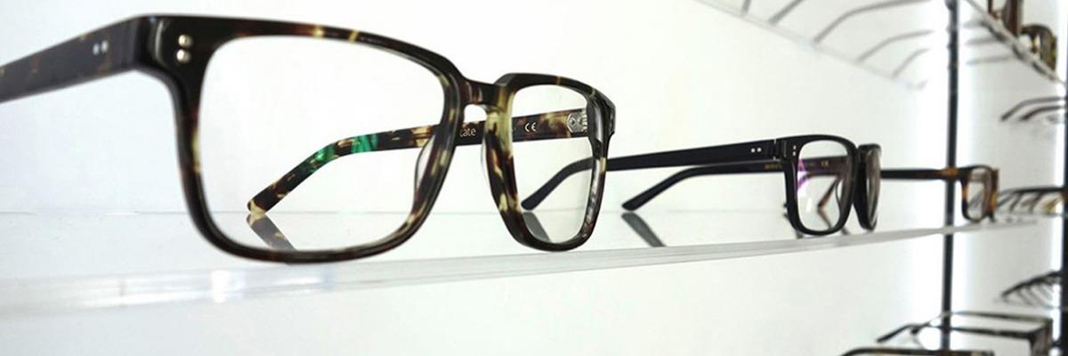 revolutionEYES offers bespoke frames