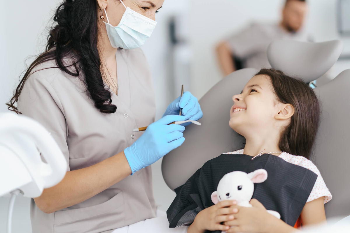 dentist during Suffolk County Pediatric Dentistry