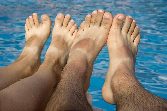 Protecting Your Feet from Sunburn in the Summer