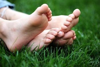 What to Do About Flat Feet: Neuhaus Foot & Ankle: Podiatry